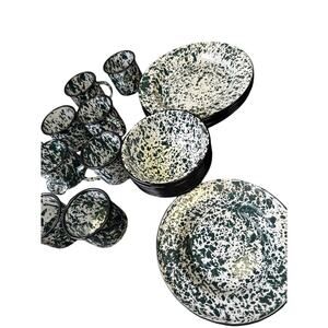 32 CGS International Fine Enamel ware Green & White Splatter Plates Bowls Cups